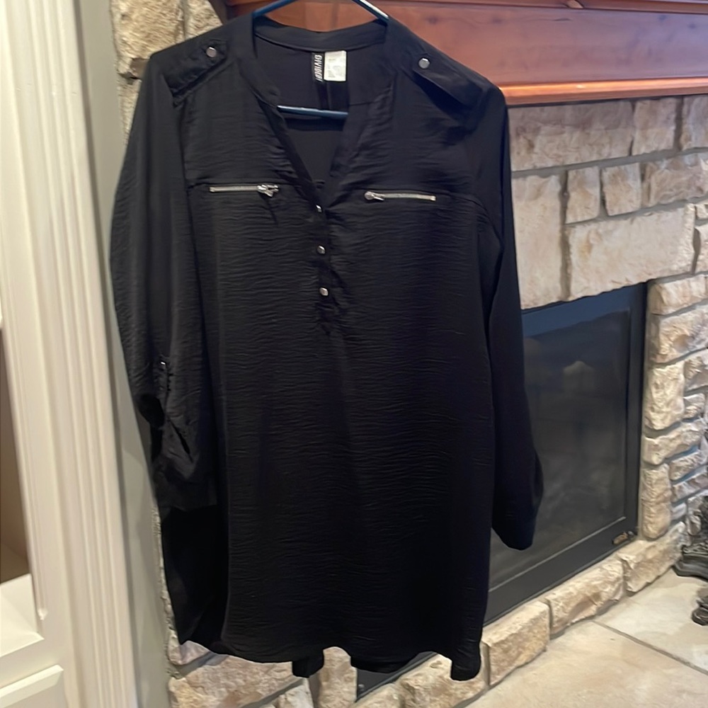 Women’s dress size 8. Divided H&M